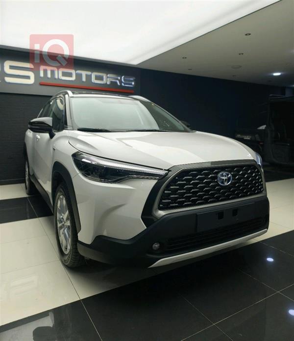 تويوتا كورولا كروس 2024 للبيع في العراق - دهوك